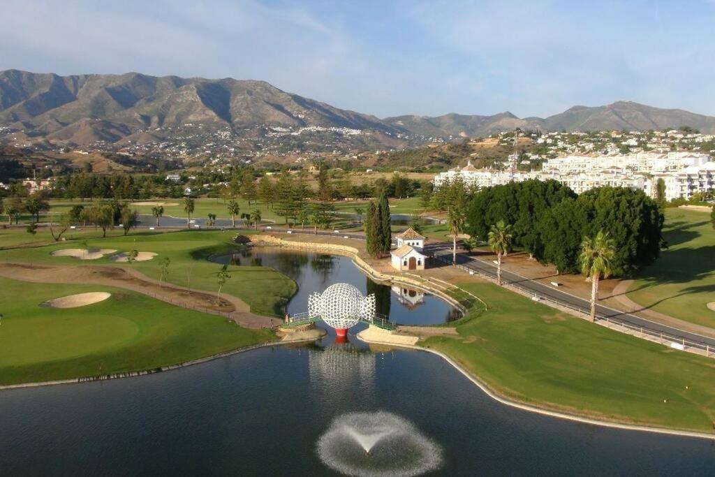 5* Stunning Golf & Sea Apartment Mijas Εξωτερικό φωτογραφία